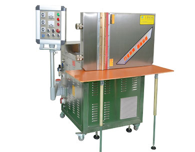 久羅風(fēng)琴式防護(hù)罩高頻焊接機(jī)JL-600HFL 久羅風(fēng)琴式防護(hù)罩高頻焊接機(jī)JL-600HFL