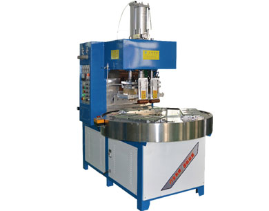 久羅三工位自動(dòng)轉(zhuǎn)盤包裝機(jī) 久羅三工位自動(dòng)轉(zhuǎn)盤包裝機(jī)