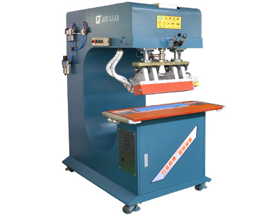 久羅飛艇冷熱刀交替式專用焊接機 久羅飛艇冷熱刀交替式專用焊接機