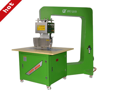 久羅ETFE膜結(jié)構(gòu)焊接機(jī) 久羅ETFE膜結(jié)構(gòu)焊接機(jī)